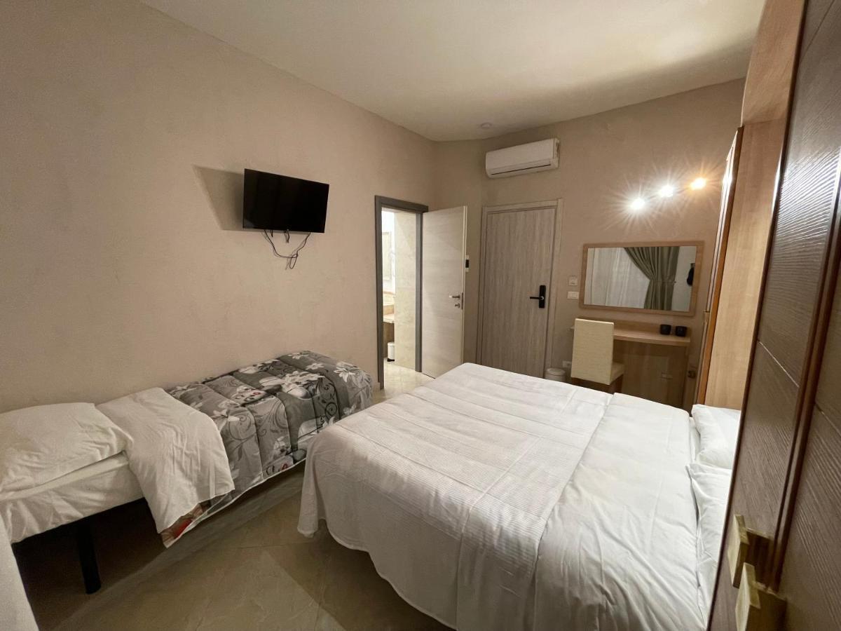 Ambasada Suite Roma Exterior foto